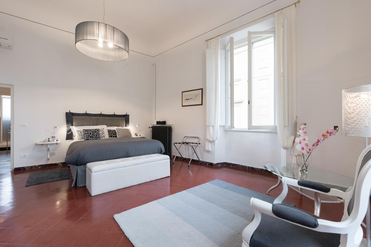 Old Bridge: Historical And Chic Apartment Florence Exterior photo